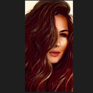 Meet your Posher, Vanessa